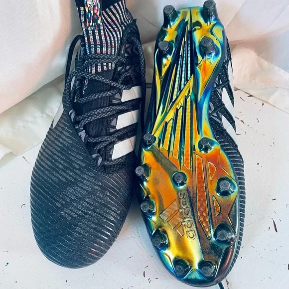 Adidas boost men’s football shoes, size 12 - Picture 2 of 3